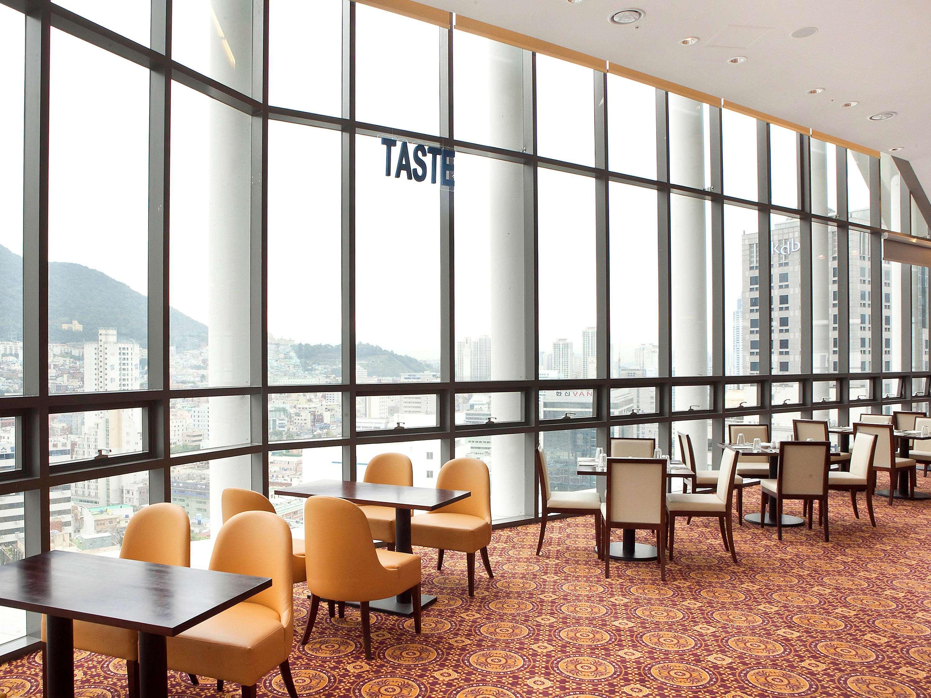 Ibis Ambassador Busan City Centre Hotel Exterior photo