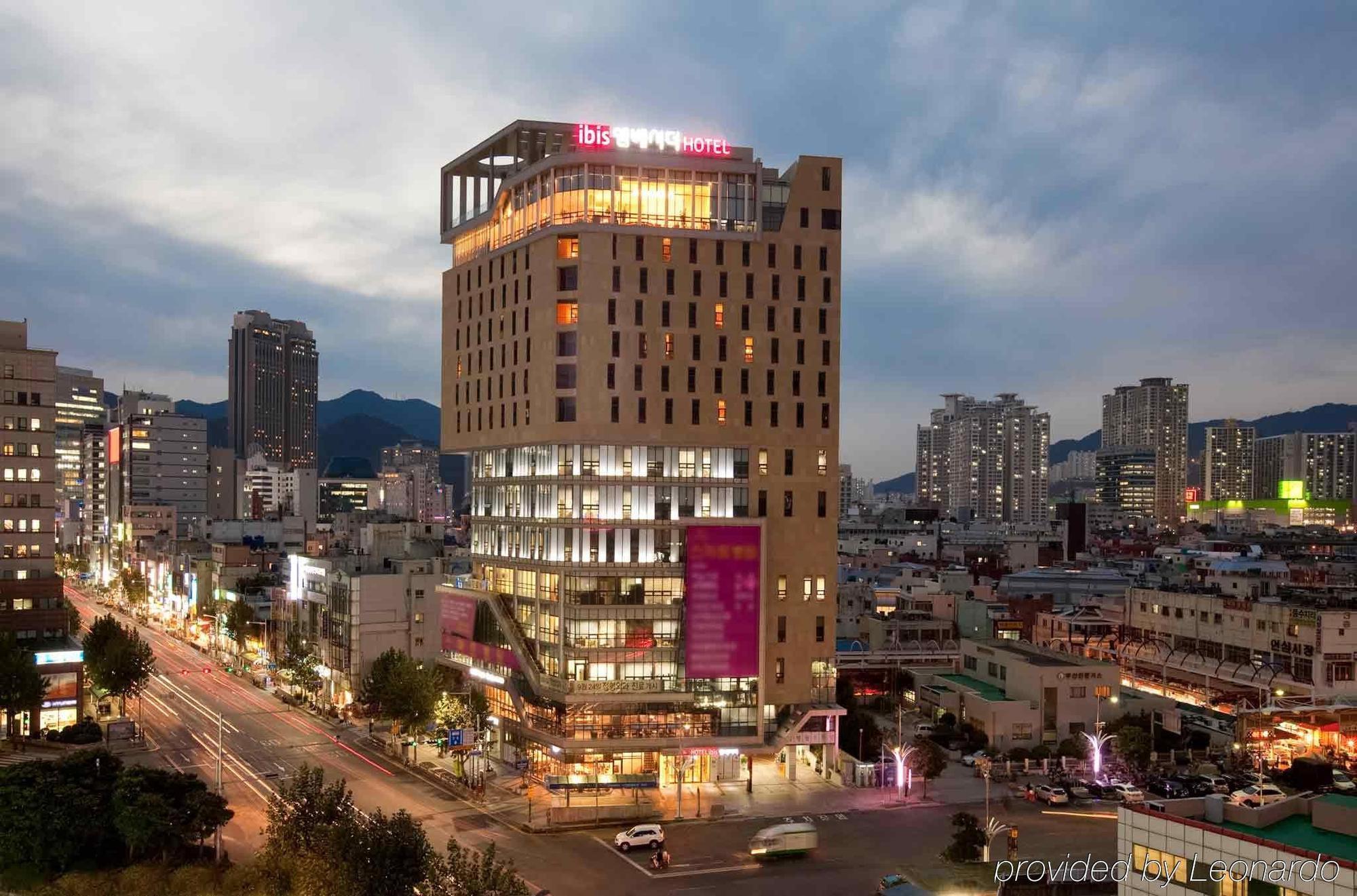 Ibis Ambassador Busan City Centre Hotel Exterior photo